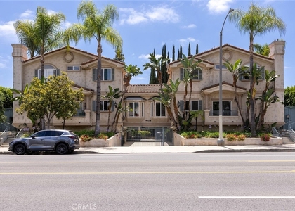 14328 Magnolia Boulevard - Photo 1