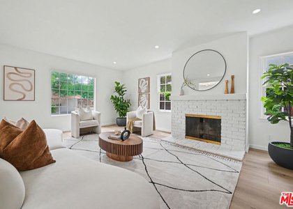 5119 Enfield Avenue - Photo 1