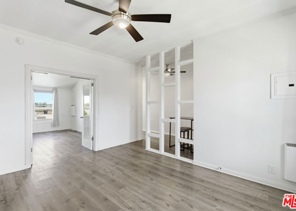 4125 S Figueroa Street - Photo 1