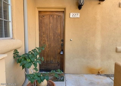 16410 S 12th Street - Photo 1