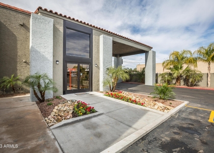 5615 N 7th Street - Photo 1