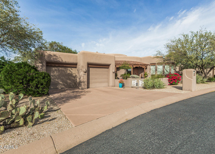7872 E Thorntree Drive - Photo 1