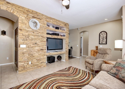2553 N Raven Street - Photo 1