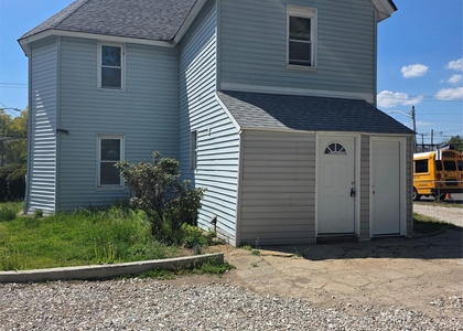 291 Uniondale Avenue - Photo 1