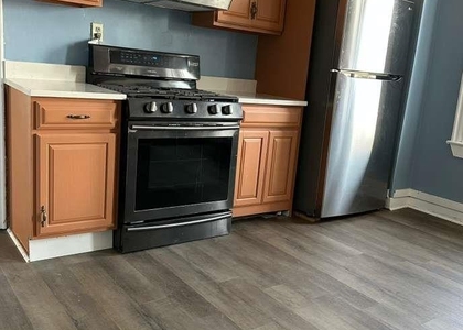 1577 Park Avenue - Photo 1