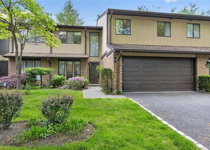 36 Wimbledon Drive - Photo 1