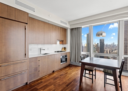 400 5th Avenue - Photo 1