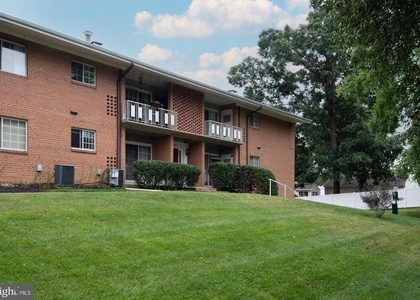 5605 Franconia Road - Photo 1