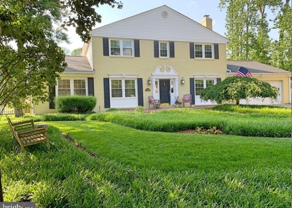 7327 Yates Court - Photo 1
