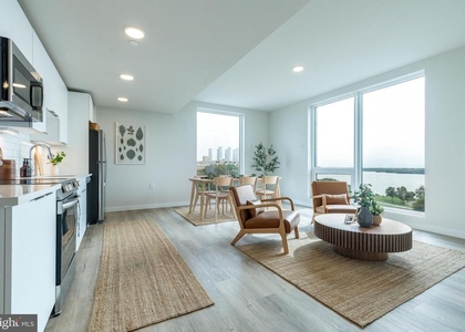 1130 N Delaware Avenue - Photo 1