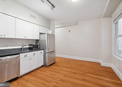 1955 Locust Street - Photo 1
