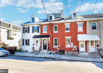 129 W Sixth St - Photo 1