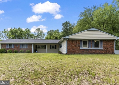 13501 Ivy Way - Photo 1