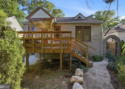 605 Ethan Allen Avenue - Photo 1
