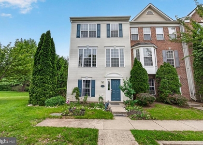 2572 Carrington Way - Photo 1