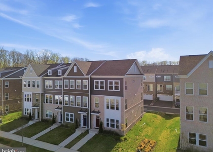 6894 Barrowfield Pl - Photo 1