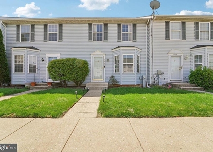 7206 Rutherford Green Circle - Photo 1