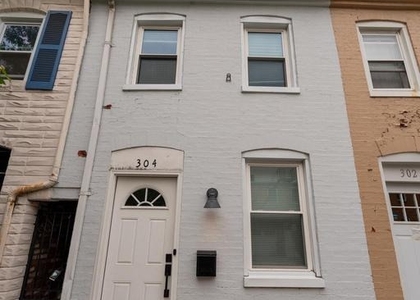 304 S Wolfe Street - Photo 1