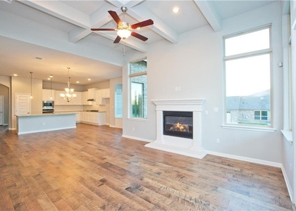 337 Chisholm Trl - Photo 1