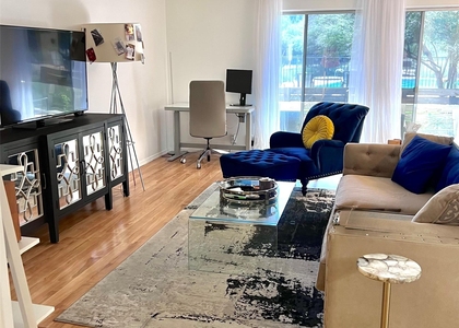 1304 Mariposa Dr - Photo 1