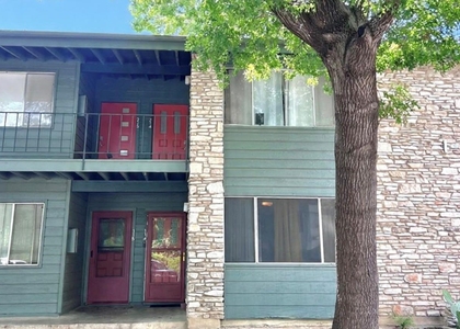 1304 Mariposa Dr - Photo 1
