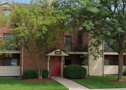 1935 N Hicks Road - Photo 1