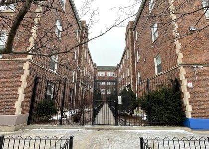 1152 N Harding Avenue - Photo 1