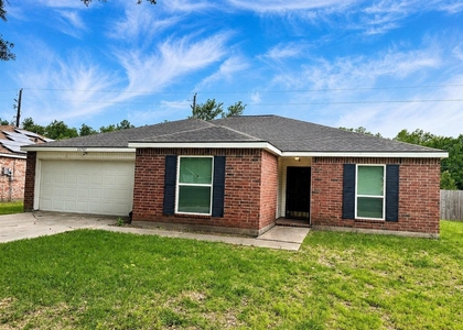 22707 Bridgewater Drive - Photo 1