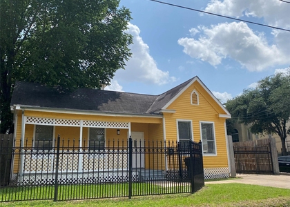 1517 Summer Street - Photo 1
