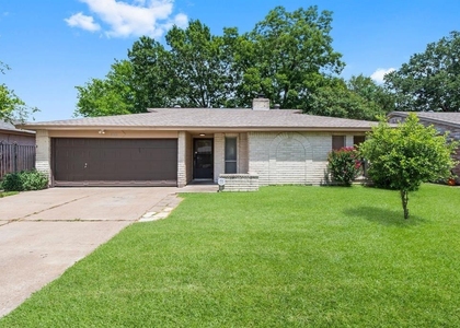 9718 Shady Tree Lane - Photo 1