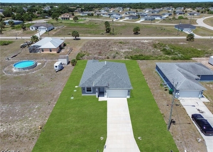 1064 Calumet Road - Photo 1