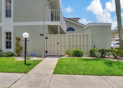 13121 Whitehaven Lane - Photo 1