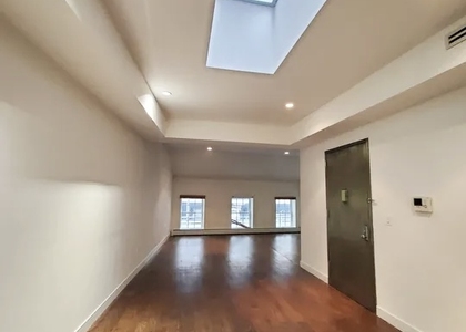 South William Street - Photo 1
