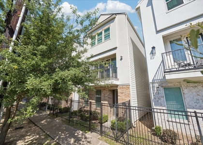 4107 Austin Street - Photo 1