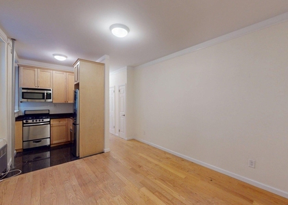 East 82nd Street - Photo 1