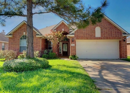 18207 Linden Forest Lane - Photo 1
