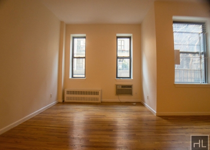 East 91st Street - Photo 1