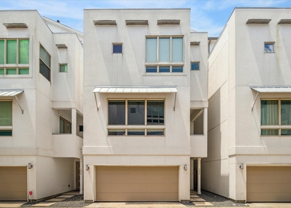 1827 Ennis Street - Photo 1