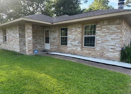 219 Glencroft Court - Photo 1