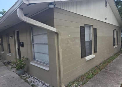 2322 W Saint John Street - Photo 1