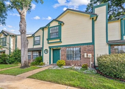 2748 Candlewood Court - Photo 1