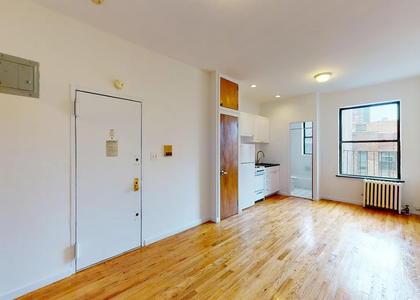 East 90th Street - Photo 1