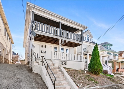 1508 Rockland Ave - Photo 1