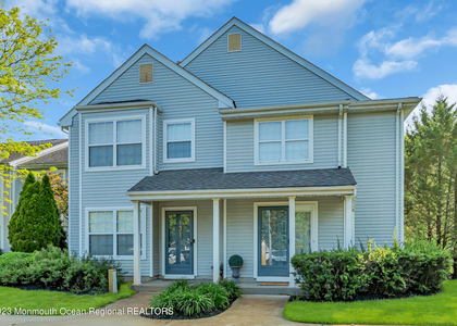 131 Wellington Court - Photo 1