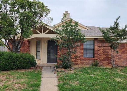 520 Kirkland Drive - Photo 1