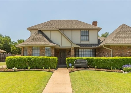 3916 San Mateo Drive - Photo 1