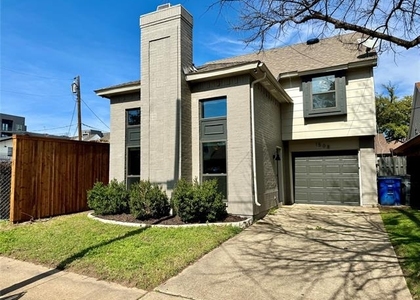 1508 Villars Street - Photo 1