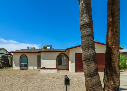 4810 W Desert Cove Avenue - Photo 1
