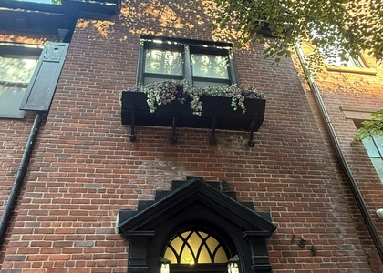 154 Henry Street - Photo 1