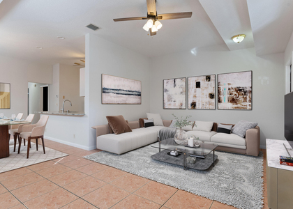 623 N L Street - Photo 1